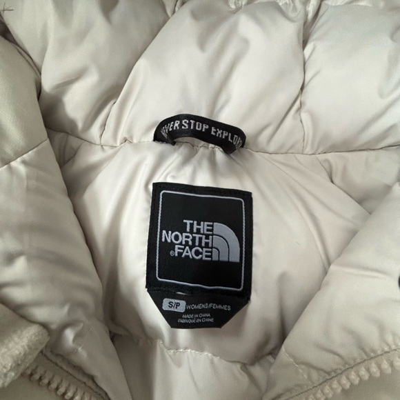 The North Face Women's Cream Arctic Down Parka - Picture 2 of 12